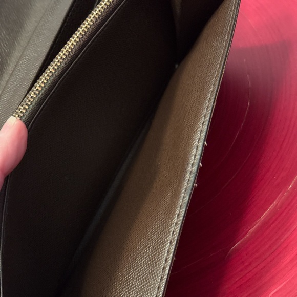 Louis Vuitton Monogram Brown Clutch - Picture 8 of 10